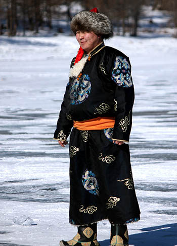 Mongolian Traditional Clothes