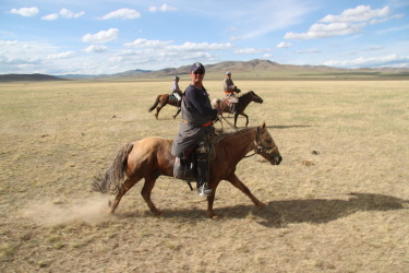 Discovery, hiking and horse riding tour in Mongolia