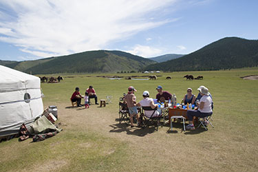 Discovery, hiking and horse riding tour in Mongolia