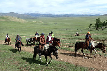 Discovery, hiking and horse riding tour in Mongolia