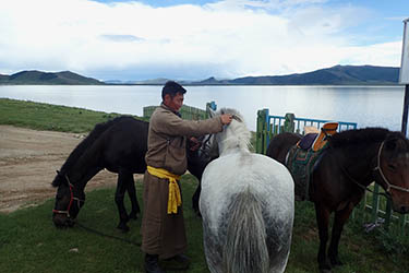 Discovery, hiking and horse riding tour in Mongolia